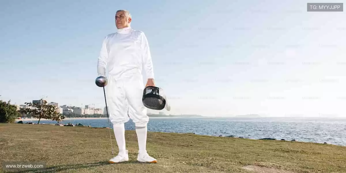 从球鞋到纪念衫,每一件都是热爱的勋章!👟